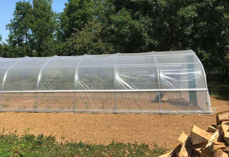 Serre tunnel Tonneau en polyéthylène 45 m² - 5ème Saison 9 x 5 m